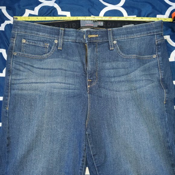 Torrid EUC Women's Plus Size 18 Short Sky High Skinny Premium Stretch Dark Jean - Picture 6 of 12